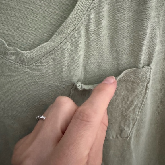 Madewell tshirt - Picture 3 of 4